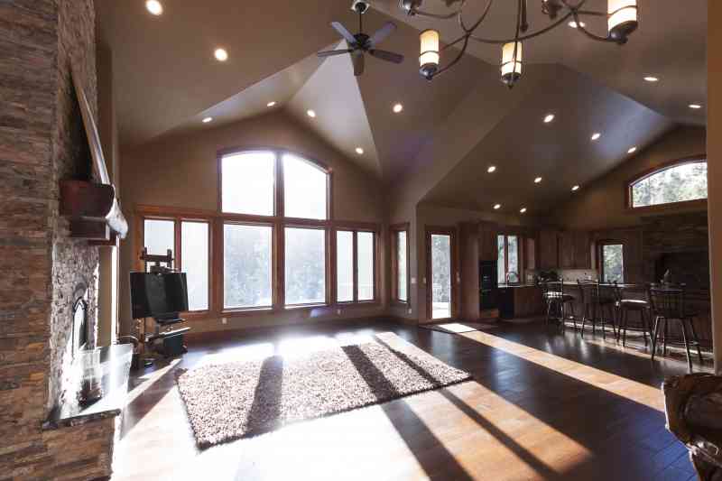 The can lights illuminate the vaulted ceiling!