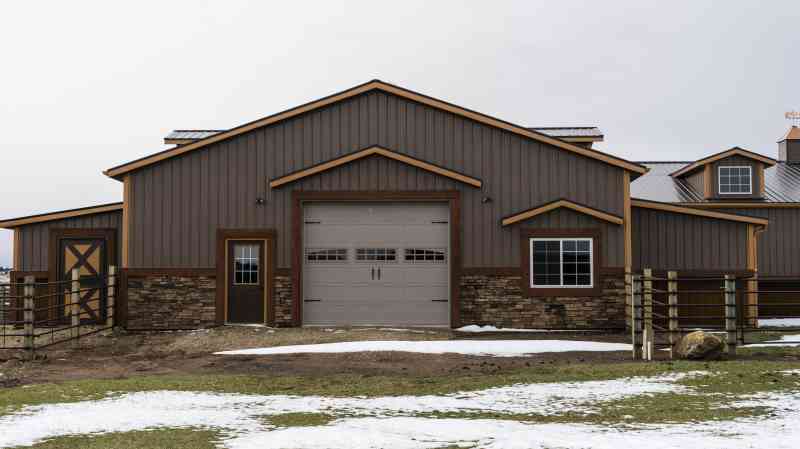 The beautiful stable entrance.